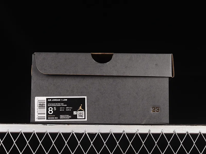 All categories Air Jordan Jordan series basketball shoes Air Jordan 1 Low Z version Air Jordan 1 Low "White Toe" AJ1 Joe 1 small black red toe low-top basketball shoes 553558-063
